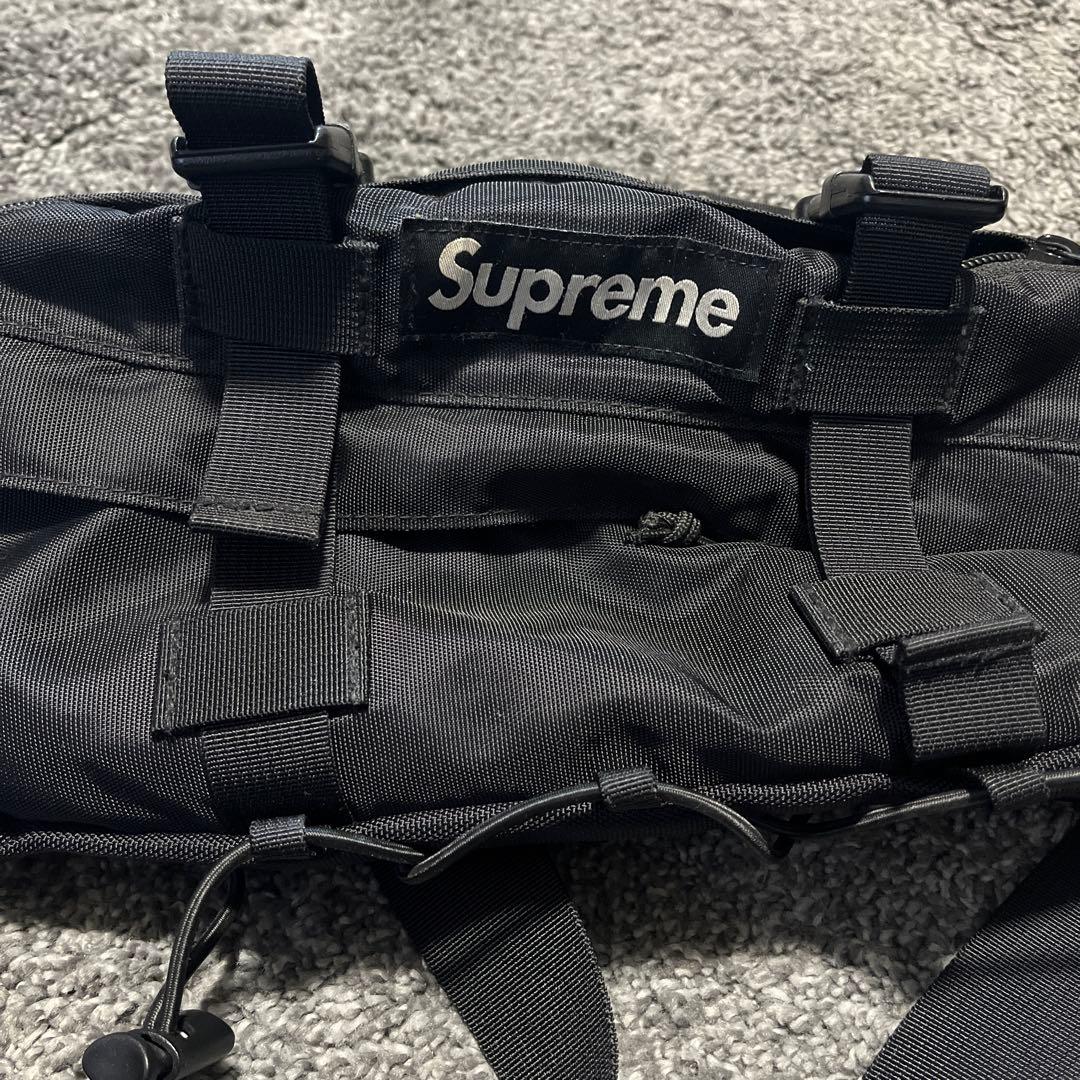 supremeショルダーバッグ