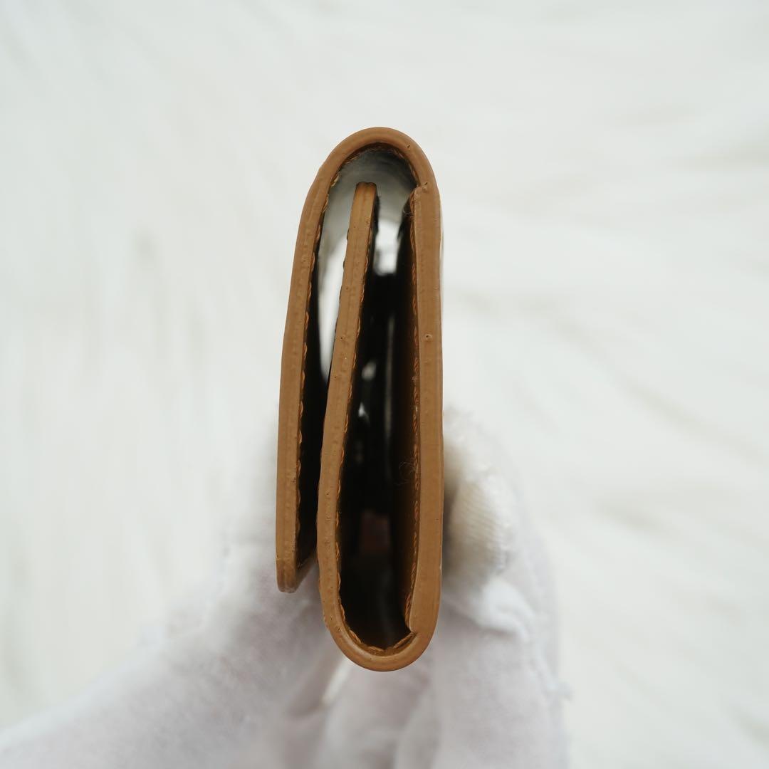 新品未使用品　箱付き　LOUIS VUITTON キーケース　ヴェルニ　ゴールド