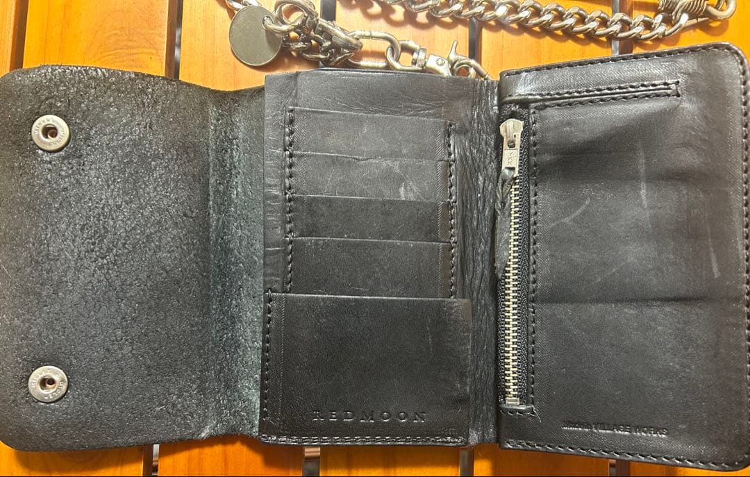 レッドムーンREDMOON2つ折り財布 TW01-MID ブラック チェーン付き