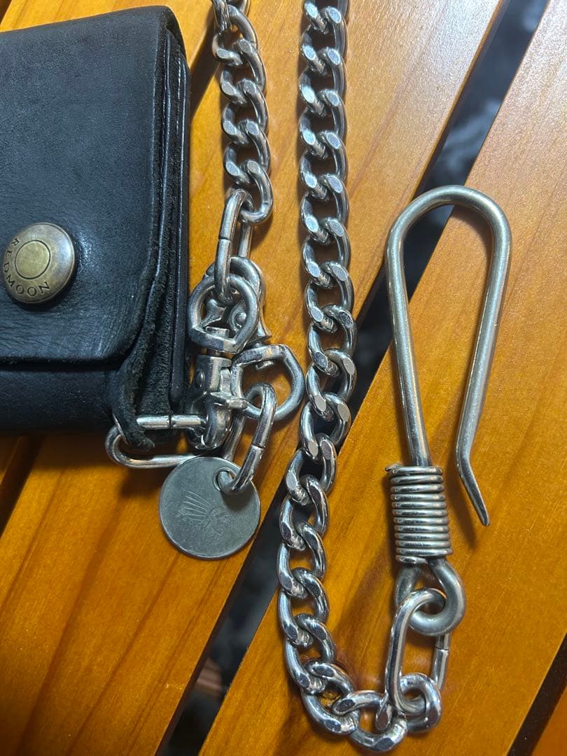 レッドムーンREDMOON2つ折り財布 TW01-MID ブラック チェーン付き