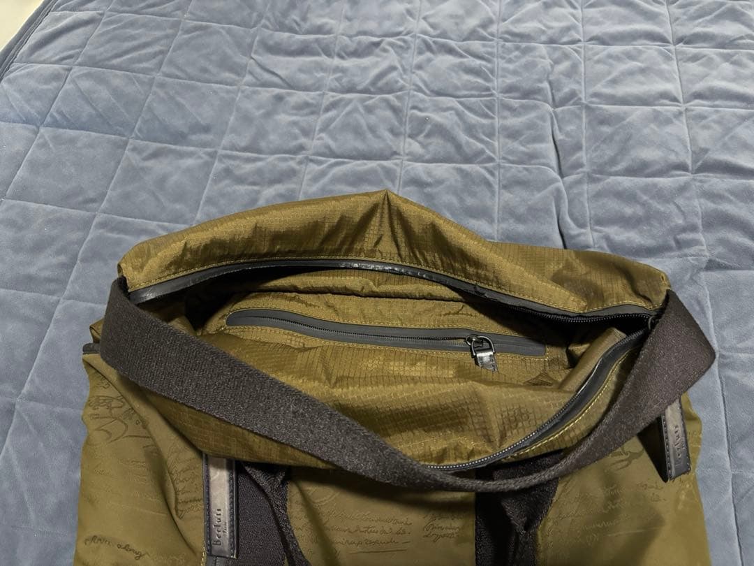 Berluti オリーブグリーンバッグ　 B wayCOLLECTION DUO