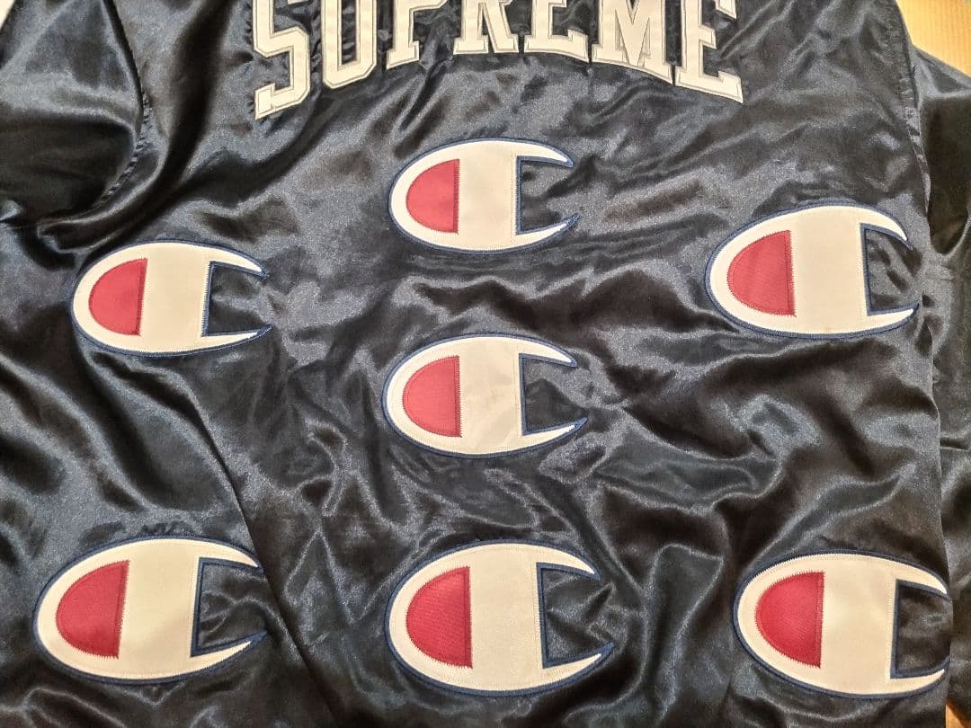 Champion SUPREME フード付きスタジャン