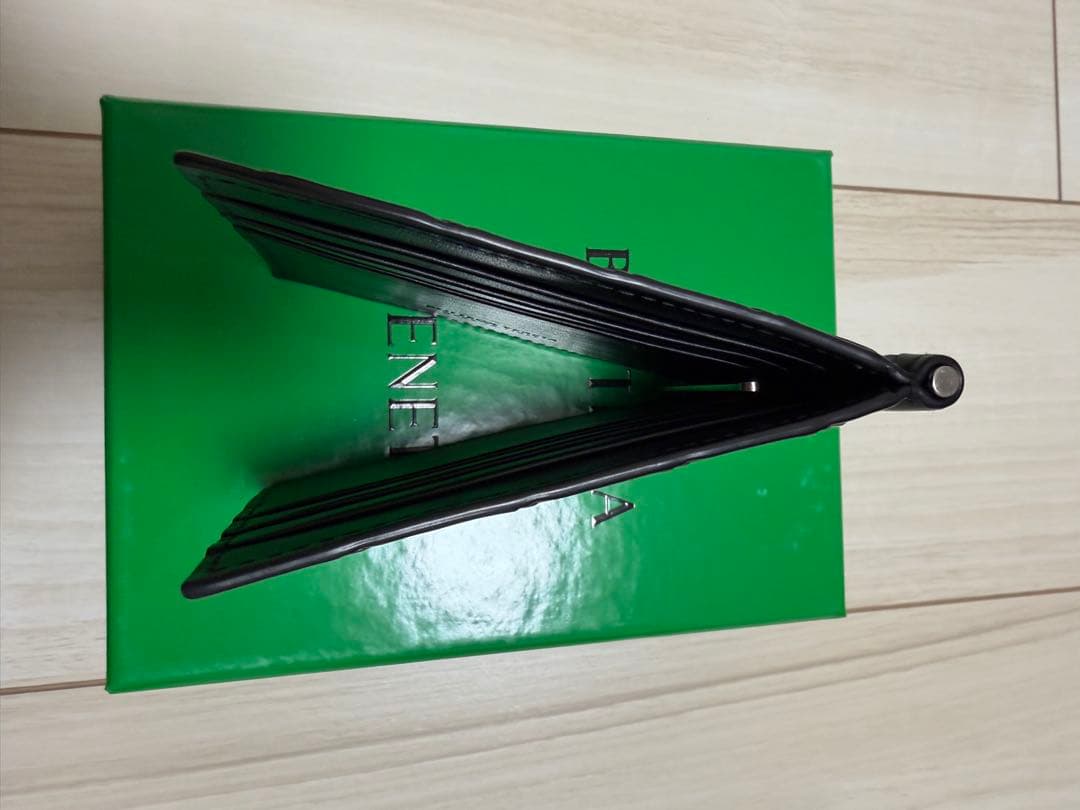 BOTTEGA VENETA レザー イントレチャート マネークリップ 財布