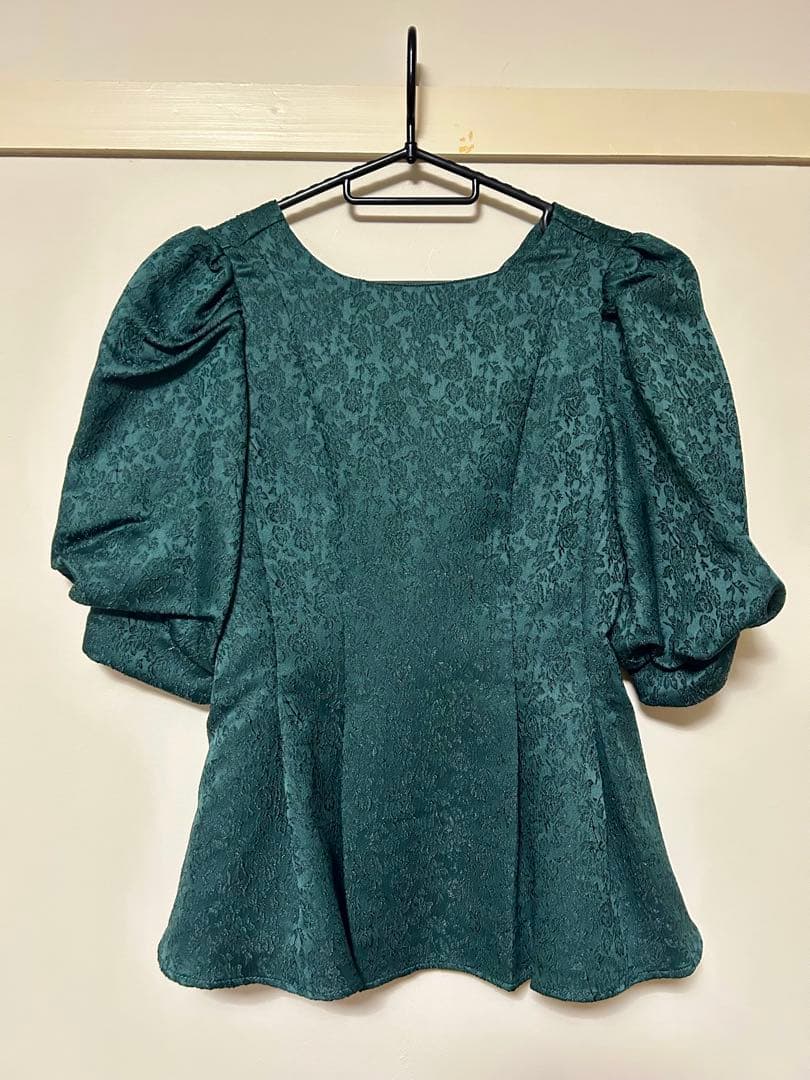 etoll. フラワージャガードセットアップドレス ペプラムブラウス スカート