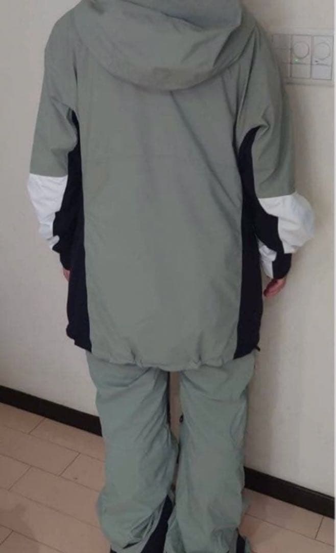 バートンAK ジャケット　ゴアテックス　レディース　L Hedge Green