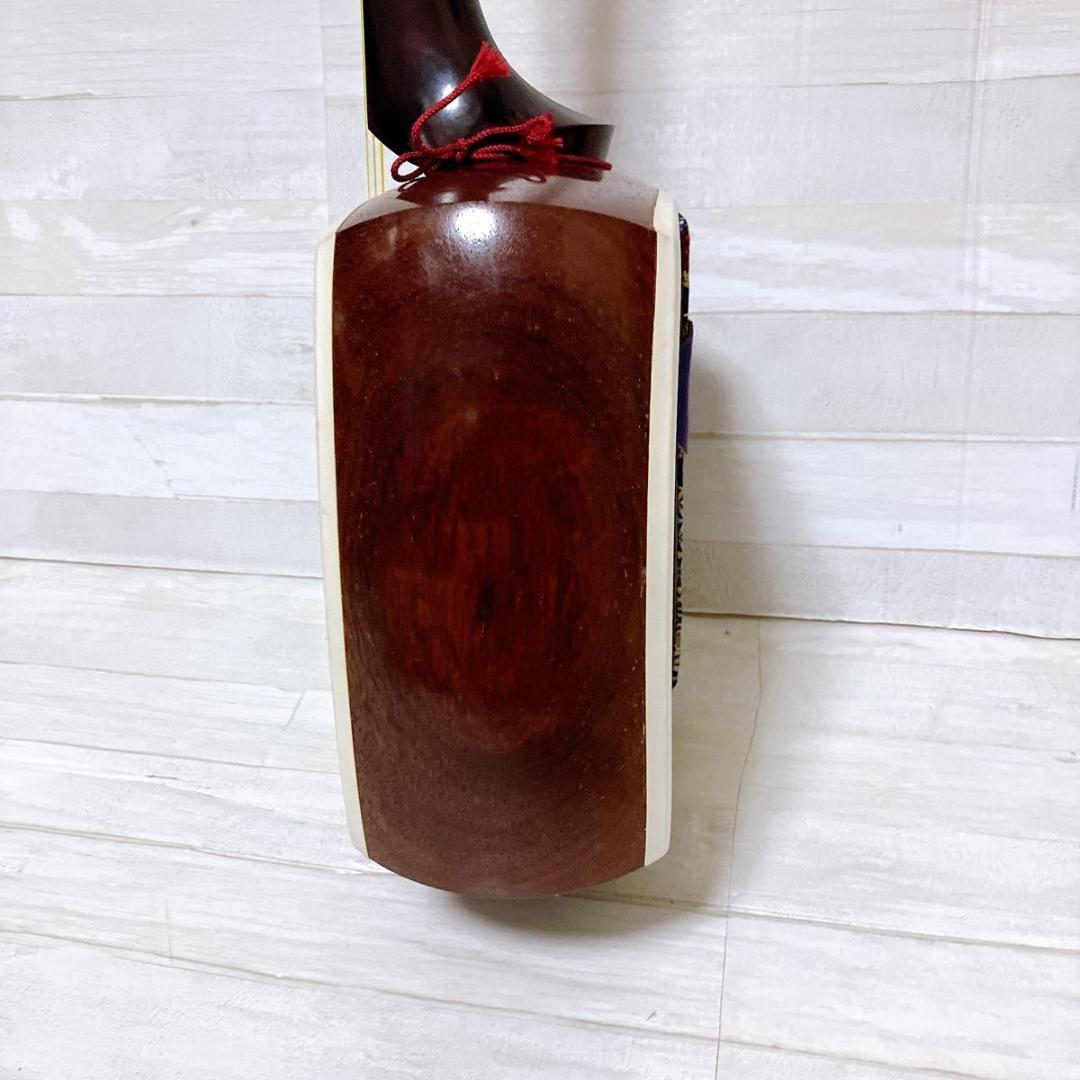 三味線 地唄 中棹 紅木 和楽器 ハードケース付き 三つ折 民謡 皮破れなし