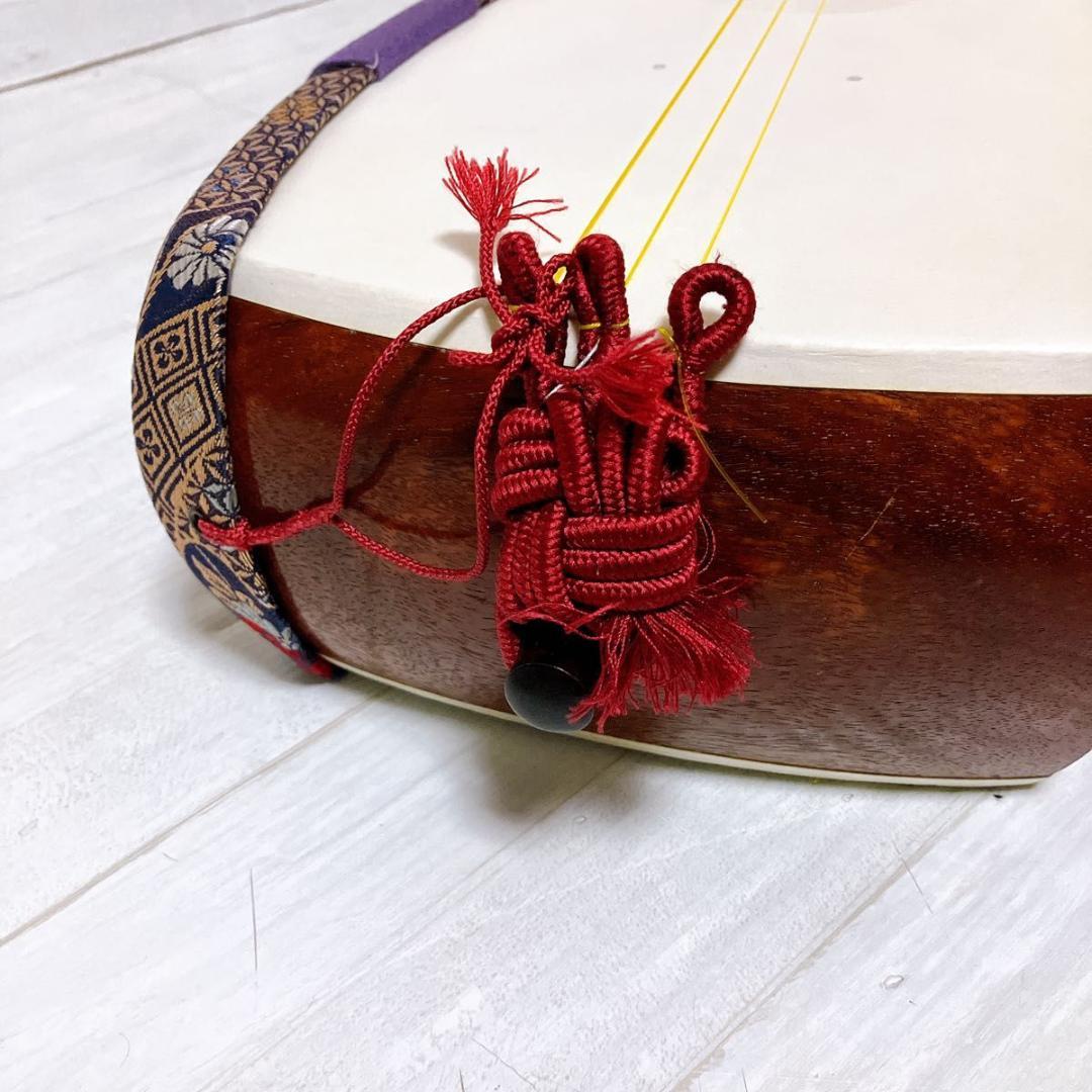 三味線 地唄 中棹 紅木 和楽器 ハードケース付き 三つ折 民謡 皮破れなし