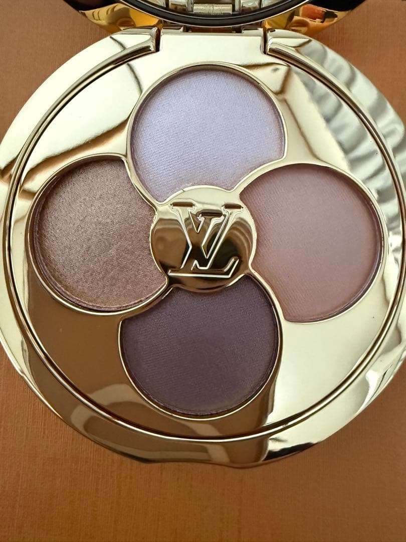 新品未使用 LVオンプルアイシャドウ 150