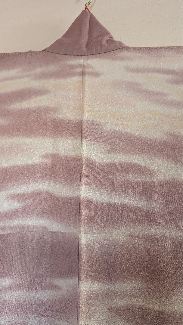 【美品•作家物】訪問着＆伊達襟•帯締め•帯揚げのセット 波模様 淡い紫色♪