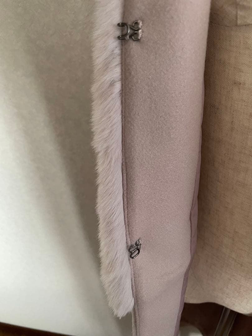 ロングファー付きジレ