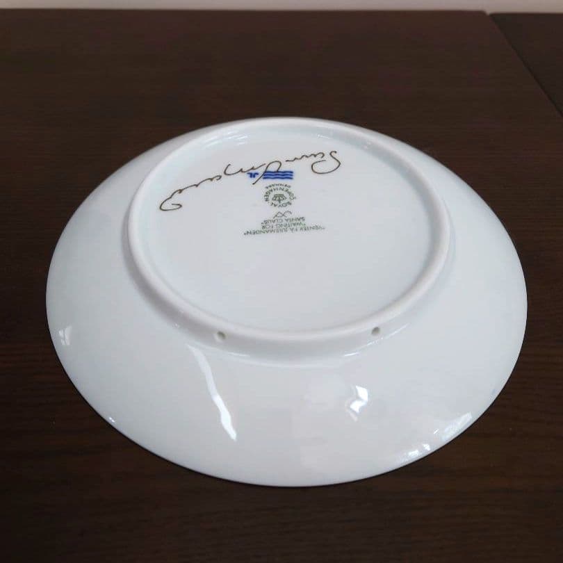 ロイヤルコペンハーゲン　イヤープレート　2011年　サイン入り