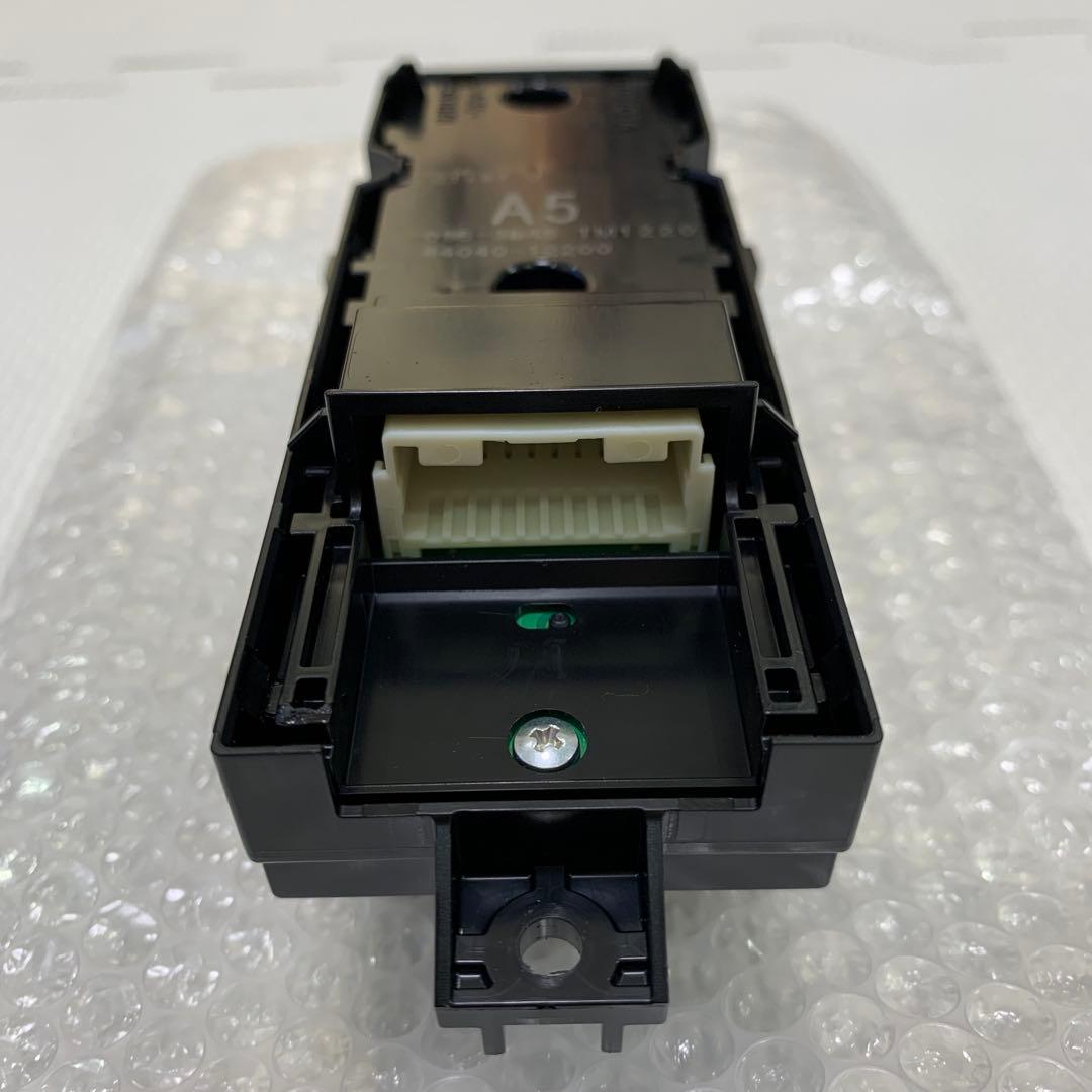 超美品 84040-12200 トヨタ 全席イルミ点灯 パワーウインドウスイッチ