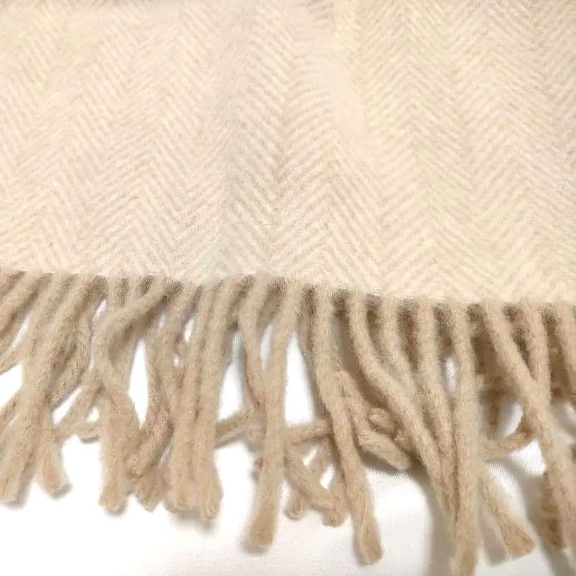 BURBERRY ウールひざ掛け 65×120cm 箱付き 未使用 新品 N60