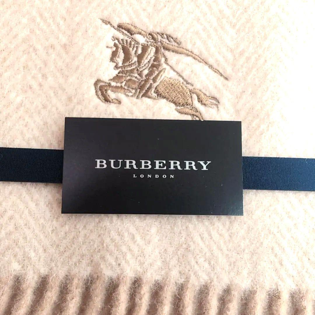 BURBERRY ウールひざ掛け 65×120cm 箱付き 未使用 新品 N60