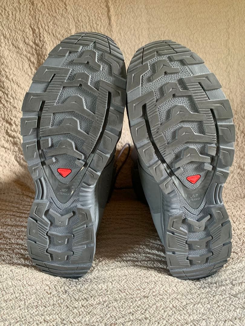 ナラ　Salomon XA JUNGLE RIER US9.5