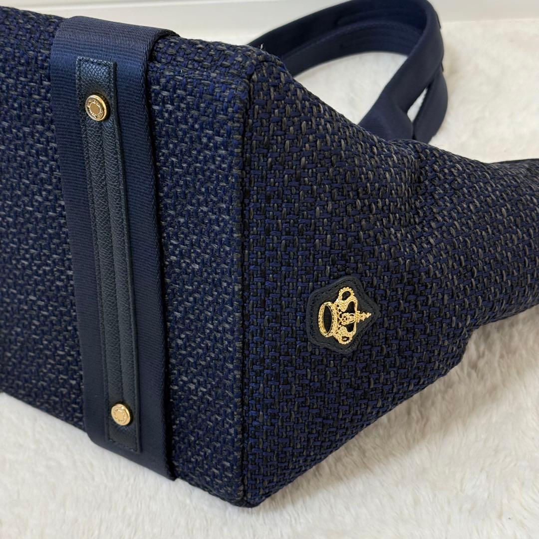 A.D.M.J トートバッグ A4 王冠 編み込み ネイビー 未使用級