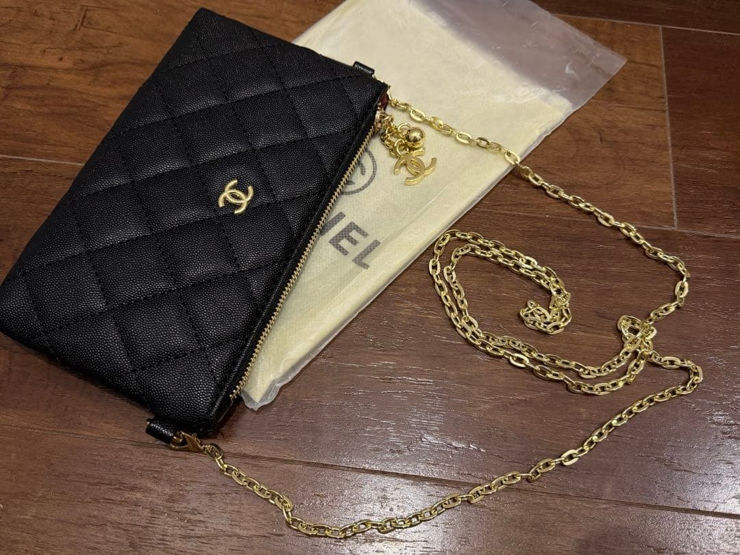 ノベルティ　キルティング　ポーチショルダー