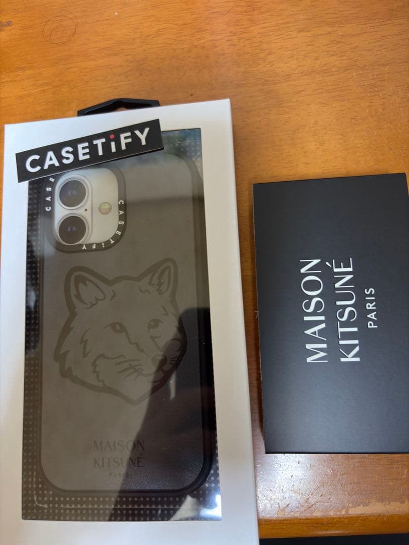CASETiFY MAISON KITSUNE コラボ ケース