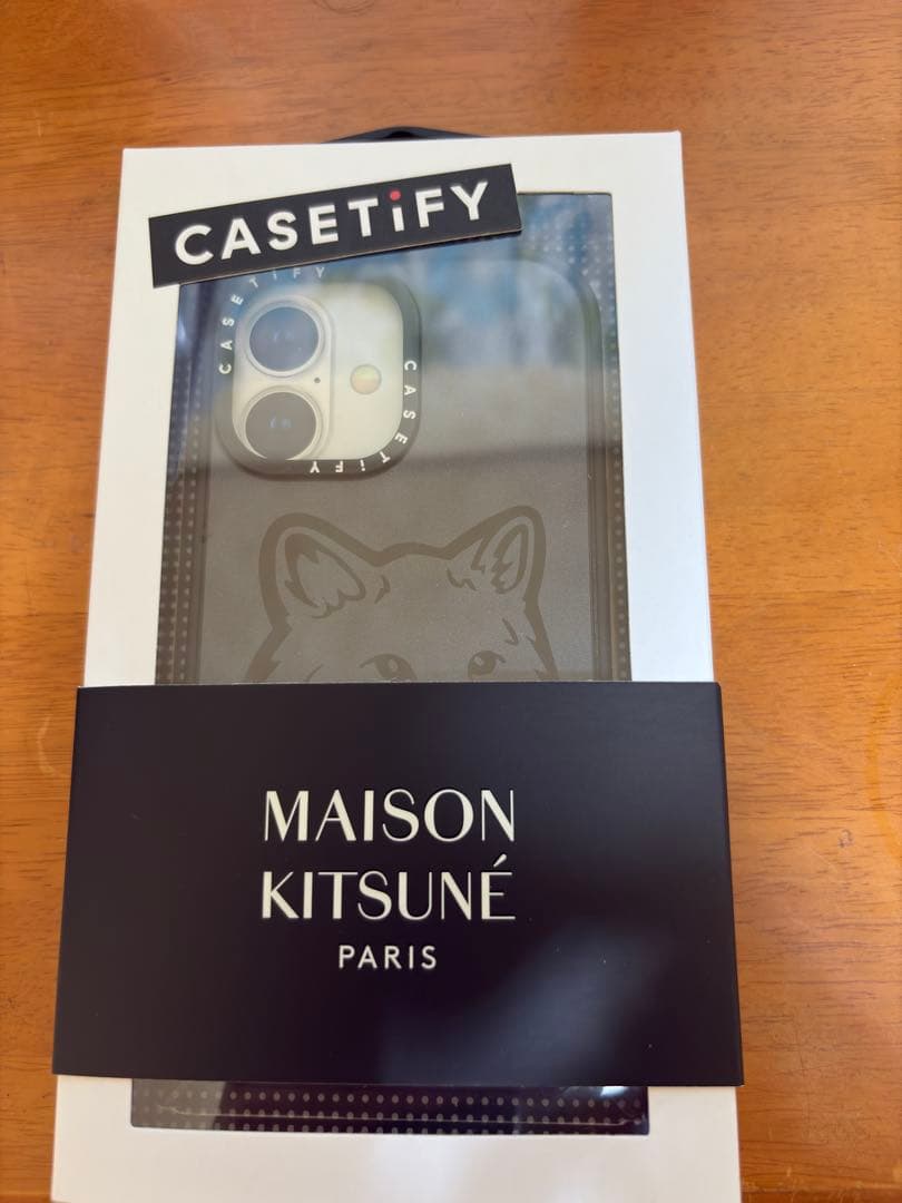 CASETiFY MAISON KITSUNE コラボ ケース