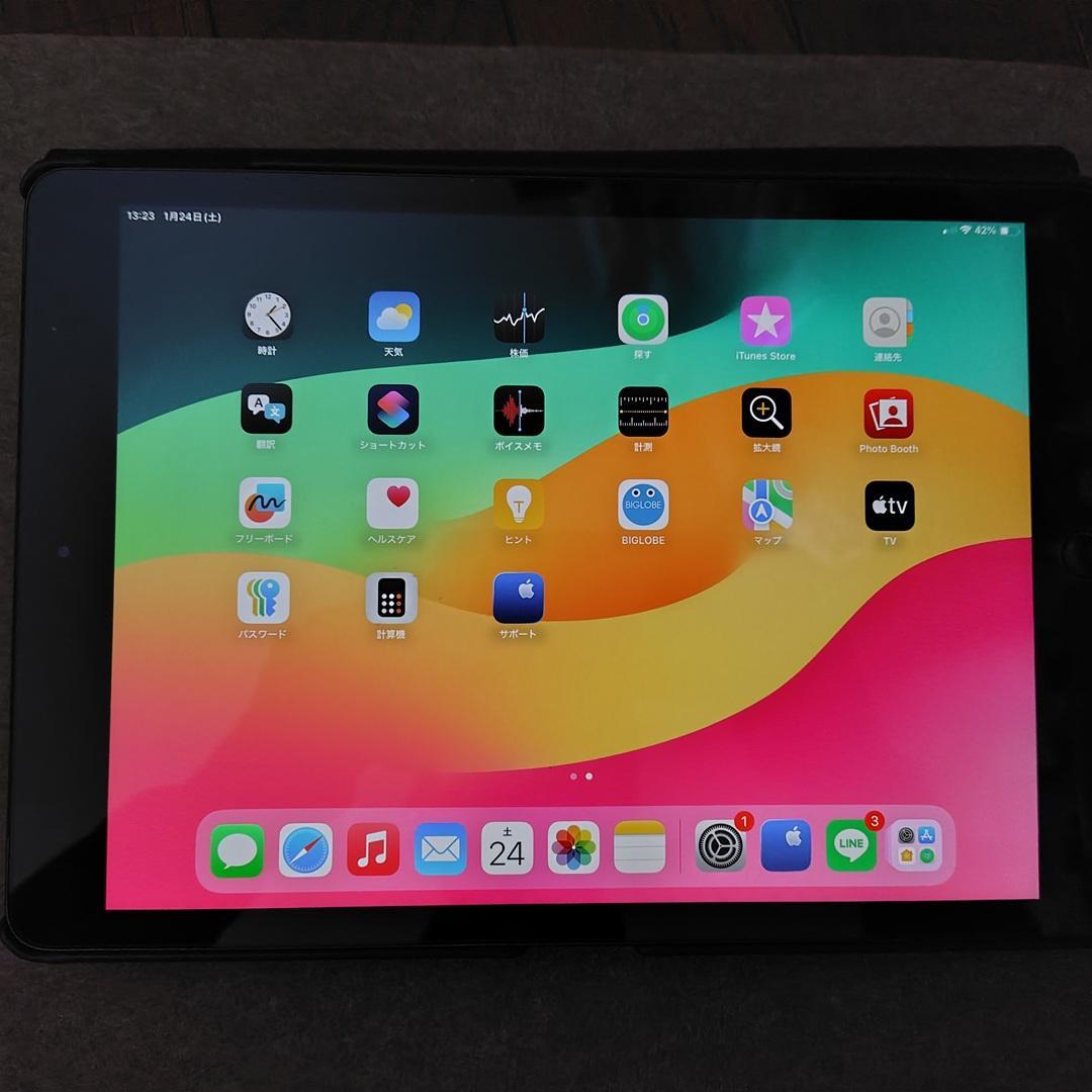 iPad 第8世代 32GB Wi-Fi+Cellular シルバー色