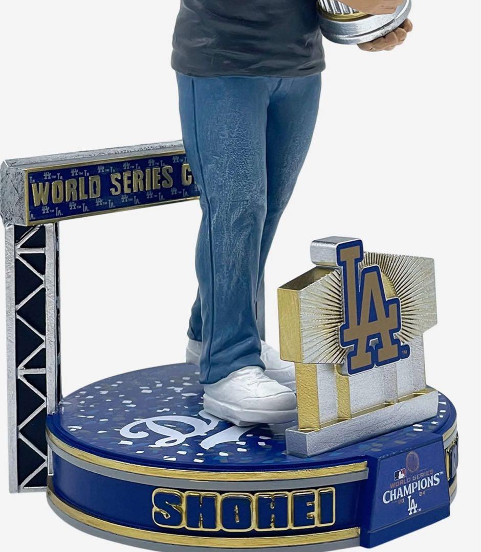ワールドチャンピオン　優勝セール 大谷翔平　￼ドジャーズ　ボブヘッド105