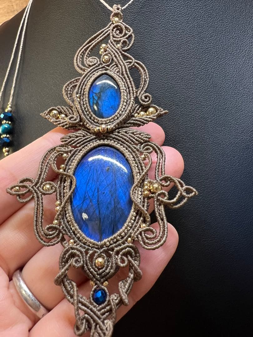 【handmade_Luna】マクラメ×ラブラドライト ネックレス