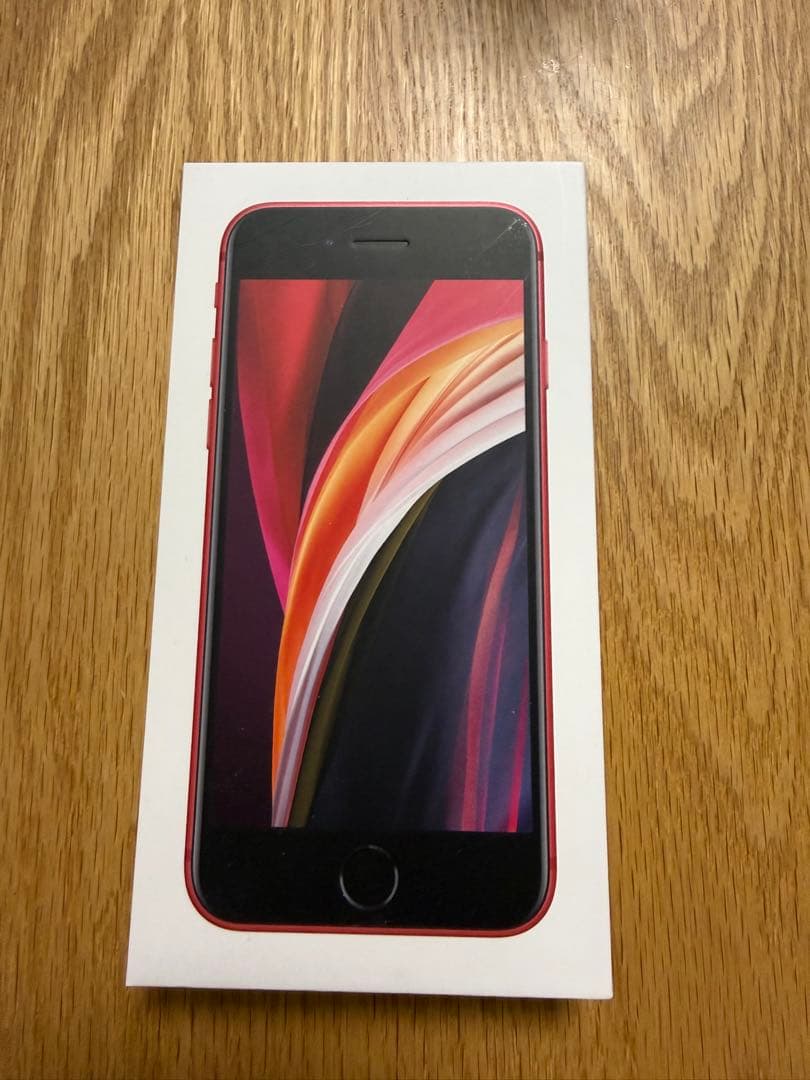 iPhone SE 64GB 赤 新品未使用