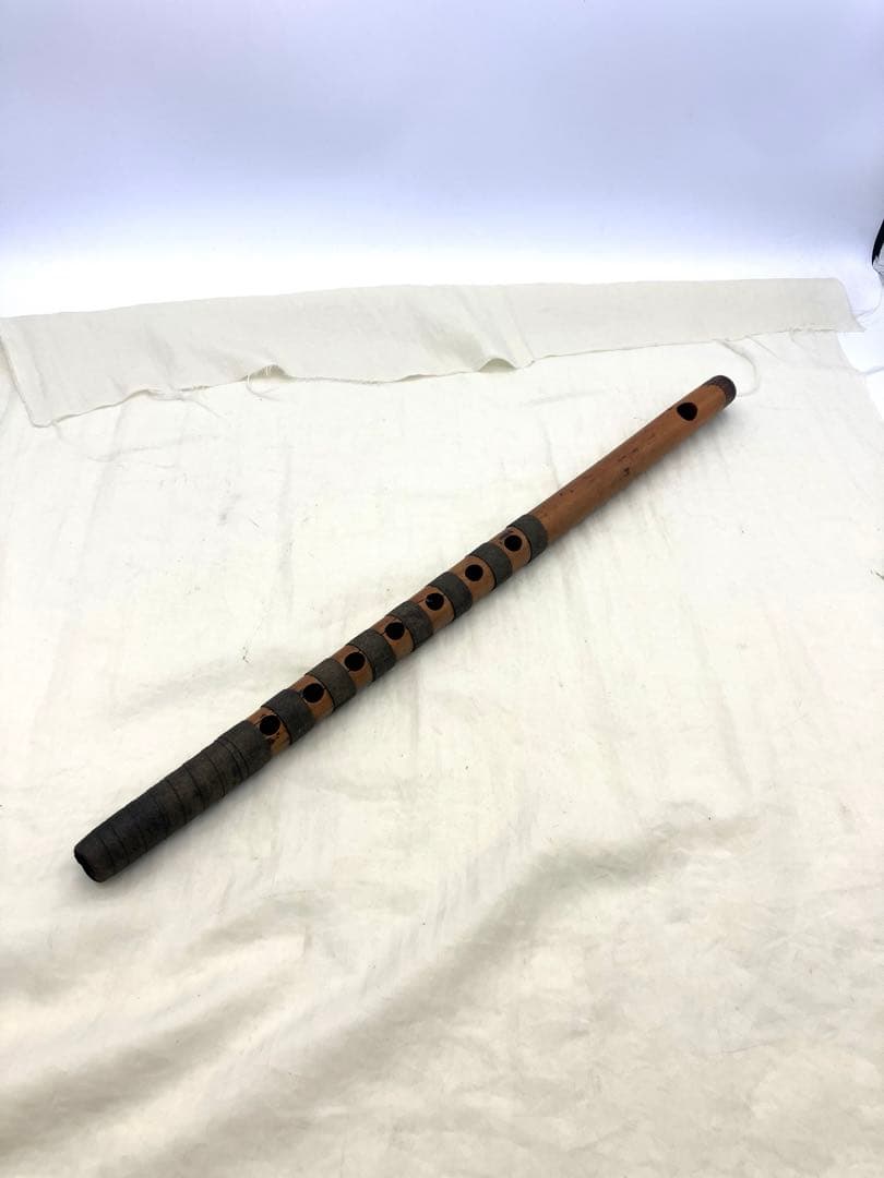 古い龍笛 能管 横笛 和楽器 管楽器 日本舞踊 歌舞伎 祭り 篠笛　骨董