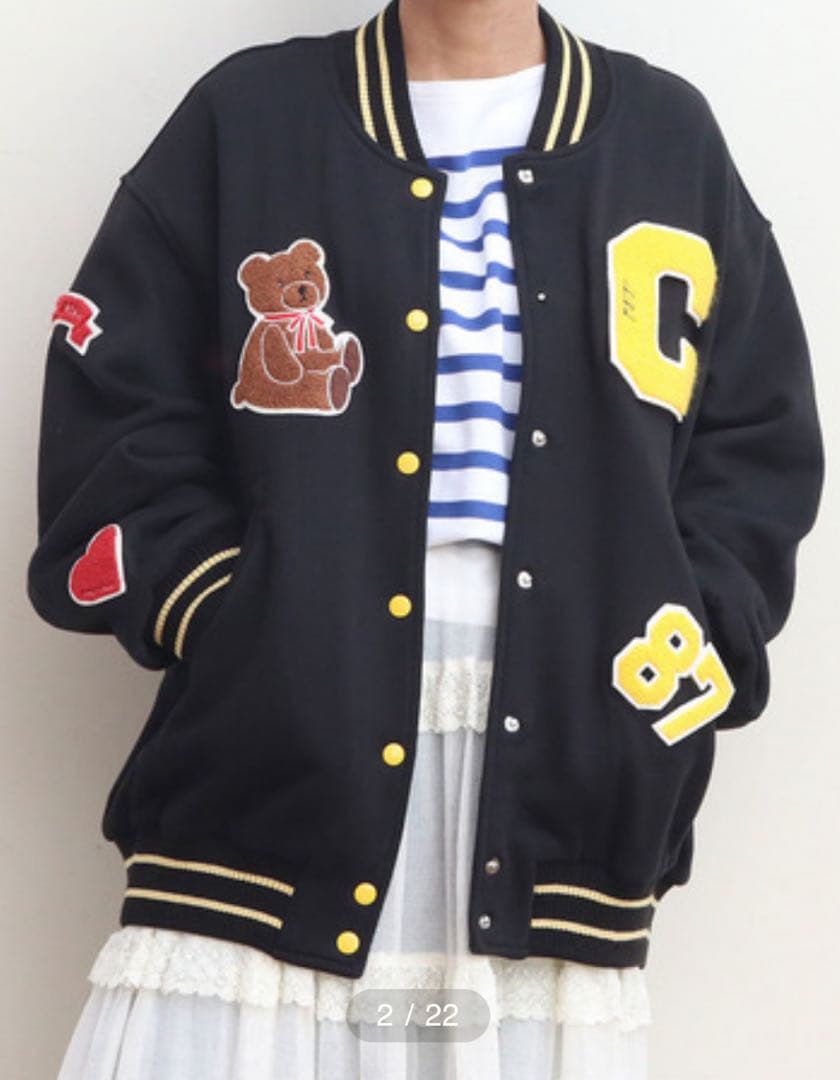 最終値下げ　新品　チャイルドウーマン　裏起毛ワッペンスタジャン　黒　くま