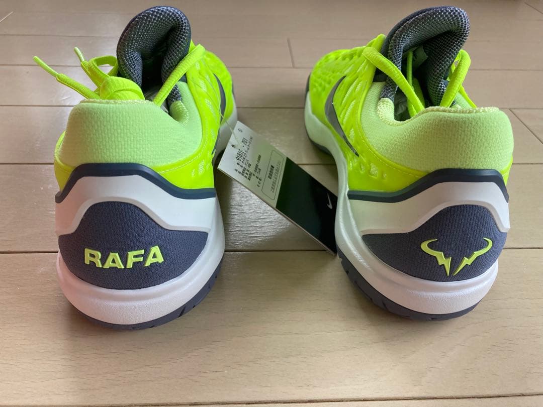 Nike Rafael Nadal テニスシューズ ネオンイエロー