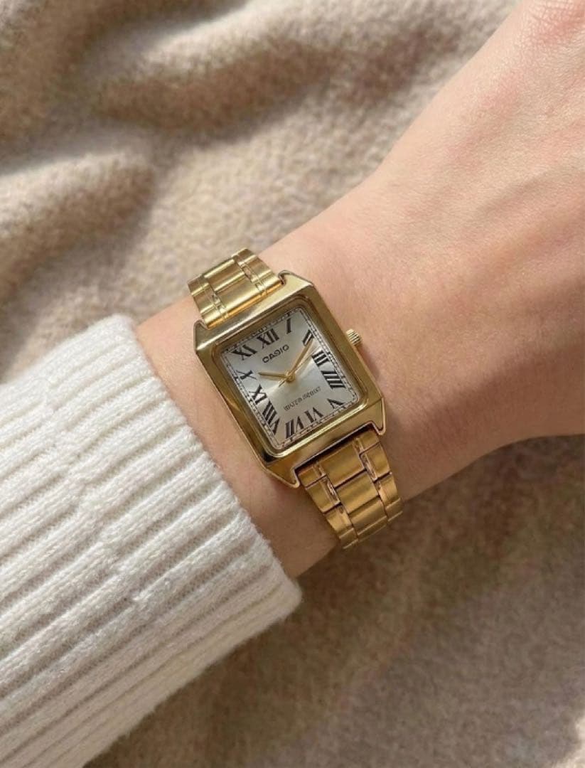 CASIO LTP-V007G-9B 　ゴールド　腕時計