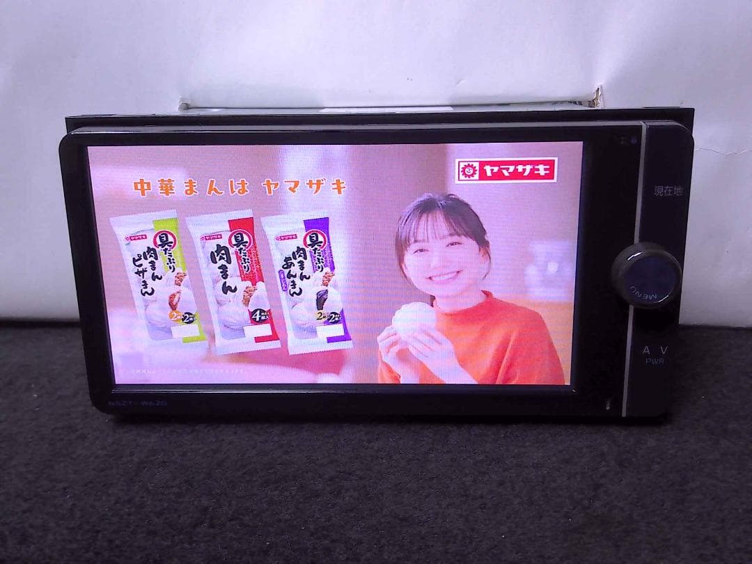 ダイハツ・トヨタ純正　NSZT-W62G　4X4フルセグ　Bt　DVD　CD録音