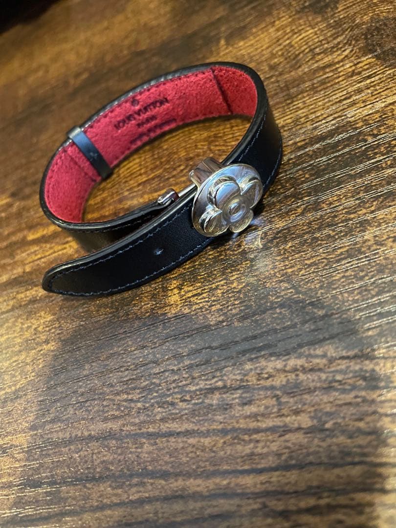 【美品】　ルイヴィトン モノグラム×フラワー　レザーバングル　ブラック