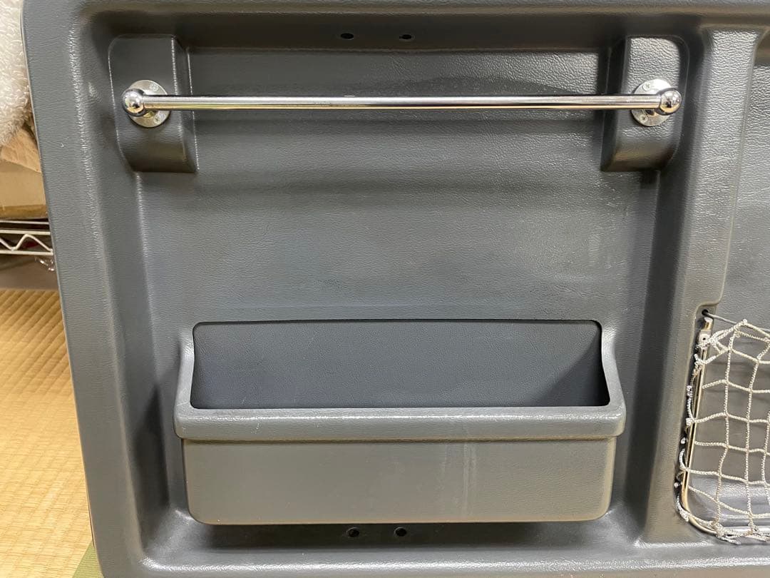 スパグレ ベッド窓収納