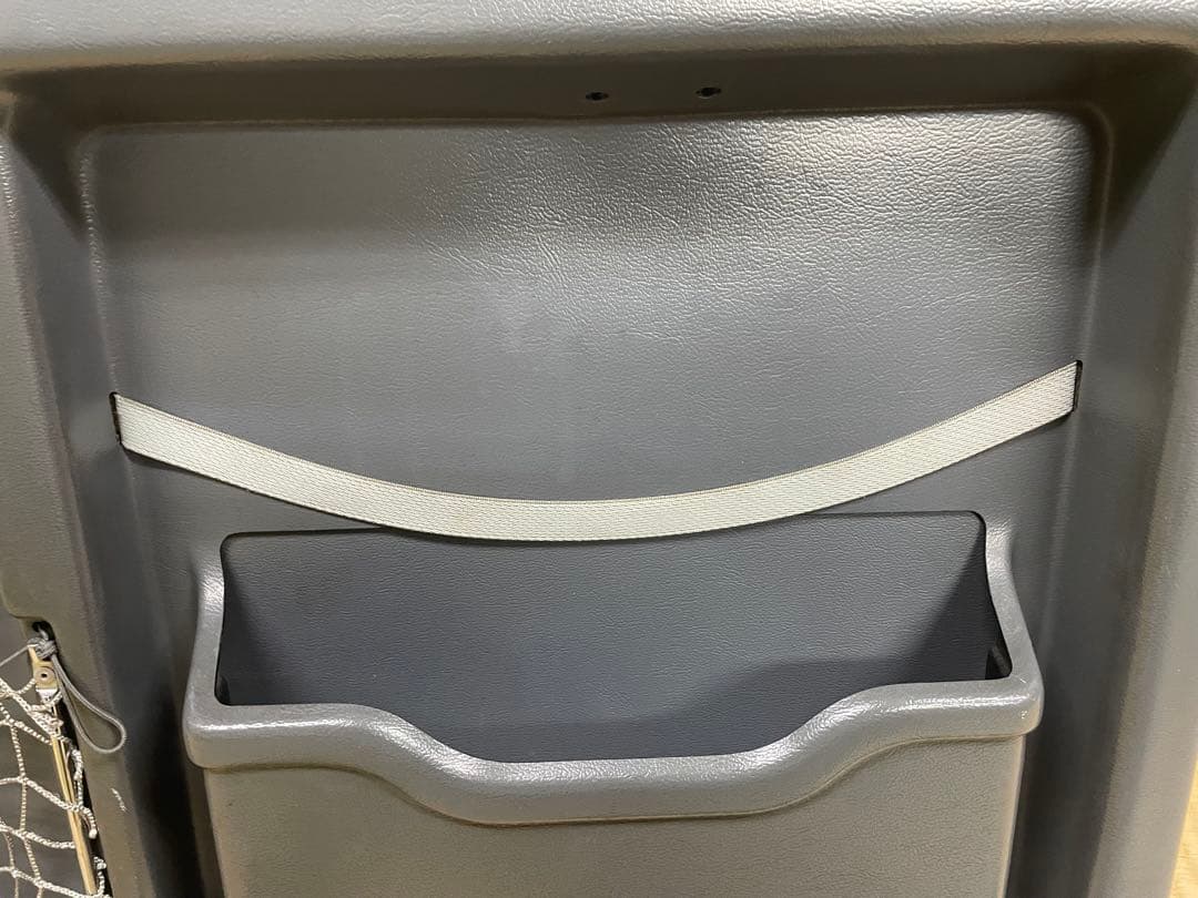 スパグレ ベッド窓収納