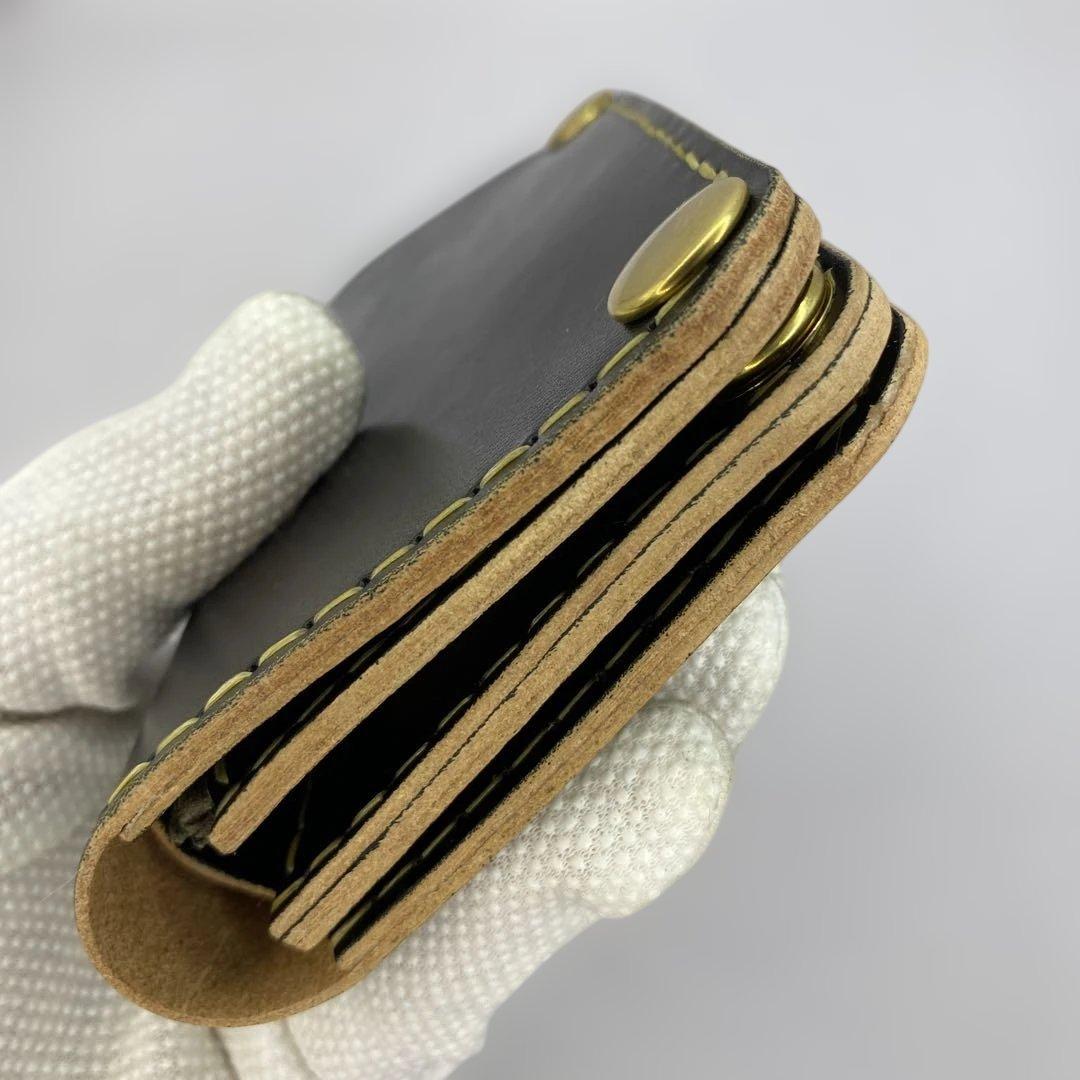 折らずお札収納 丘染めブラックの無骨トラッカーウォレット