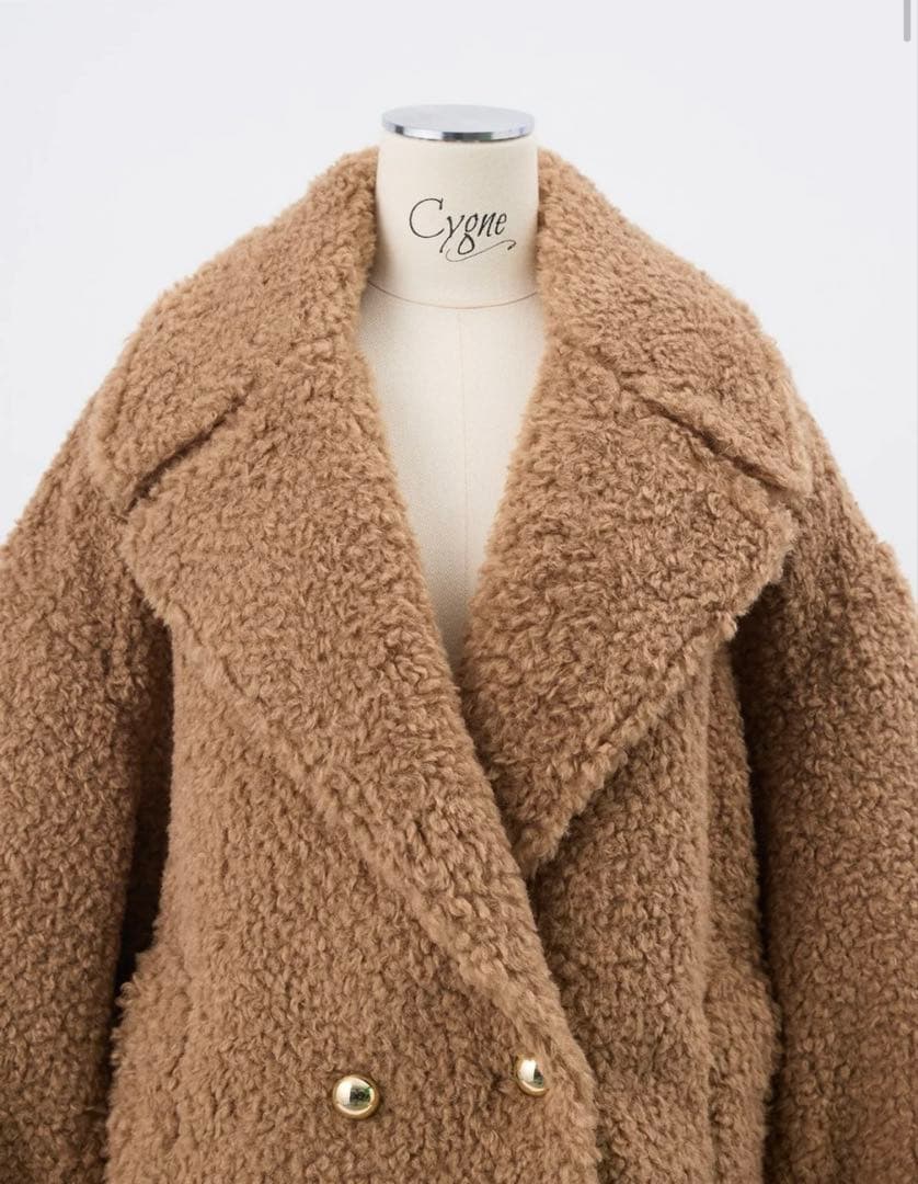 ふ*ゅ様 cygne オーバーPコート Emii 新品未使用