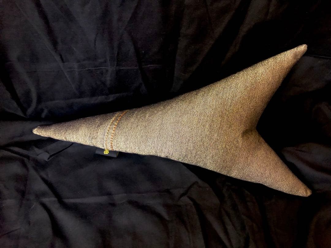 【激レア！20471120 ヒョーマRecycled クッション！新品未使用♪】