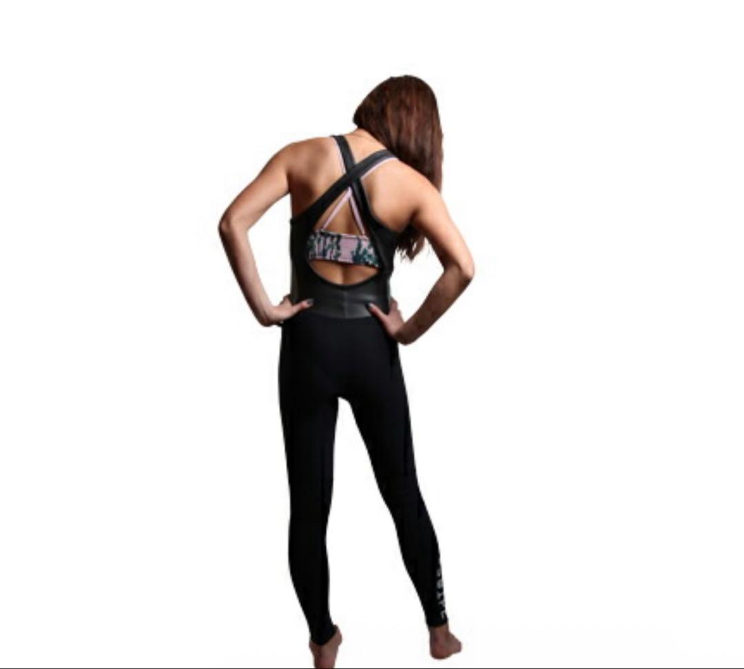 SWIPEフロントジッパー ウェットスーツ