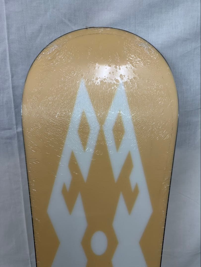 【訳あり新品】　OutFlow Diskah 155 スノーボード　パウダー