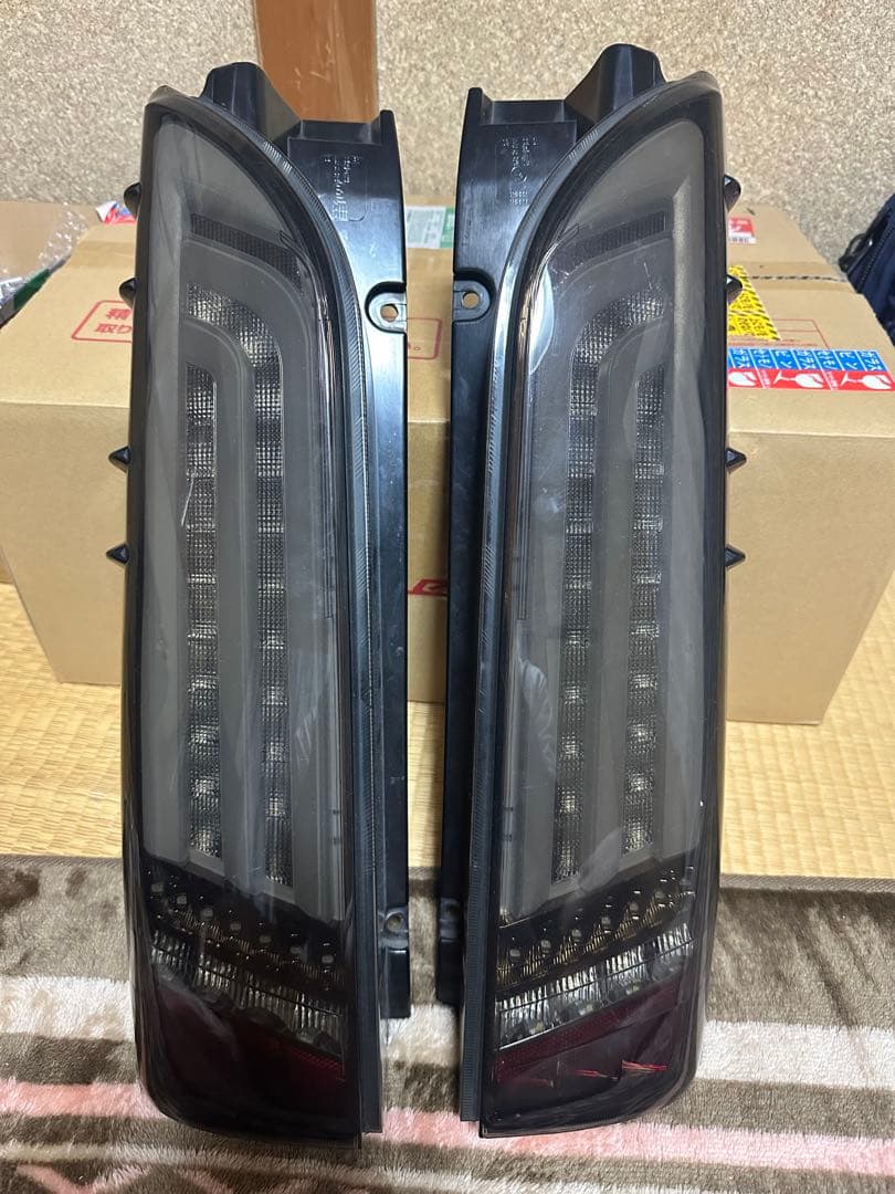 Valenti テールランプ 200系 ハイエース ジュエルULTRA Ζ