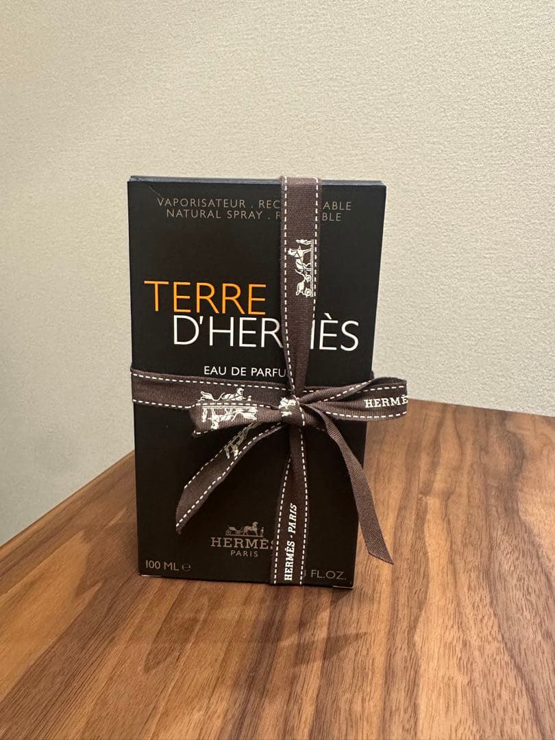 香水(男性用) HERMES TERRE D'HERMES INTENSE