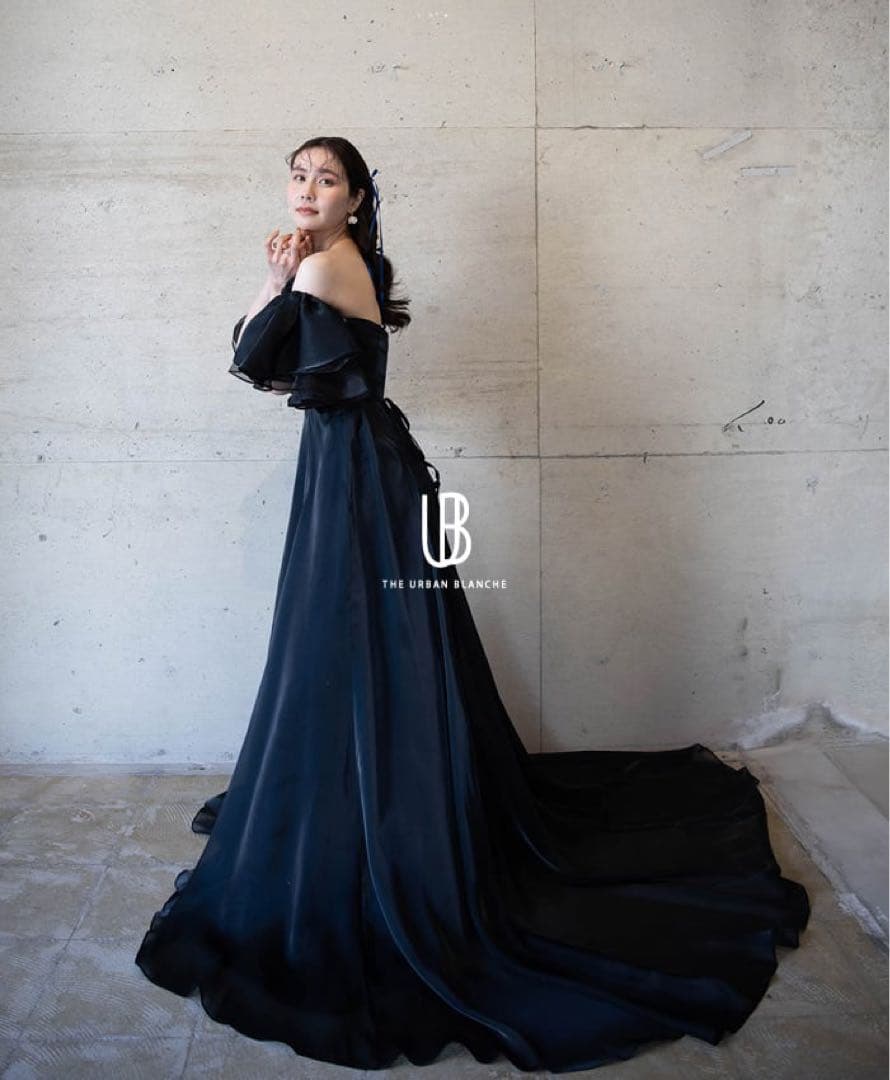 アーバンブランシュ ブラックカラードレス