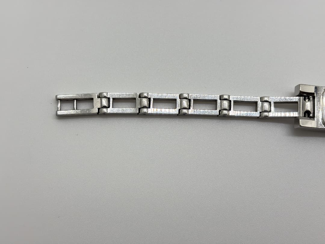 【新品電池】GUCCI 3900L シルバーブレス スクエア レクタングル