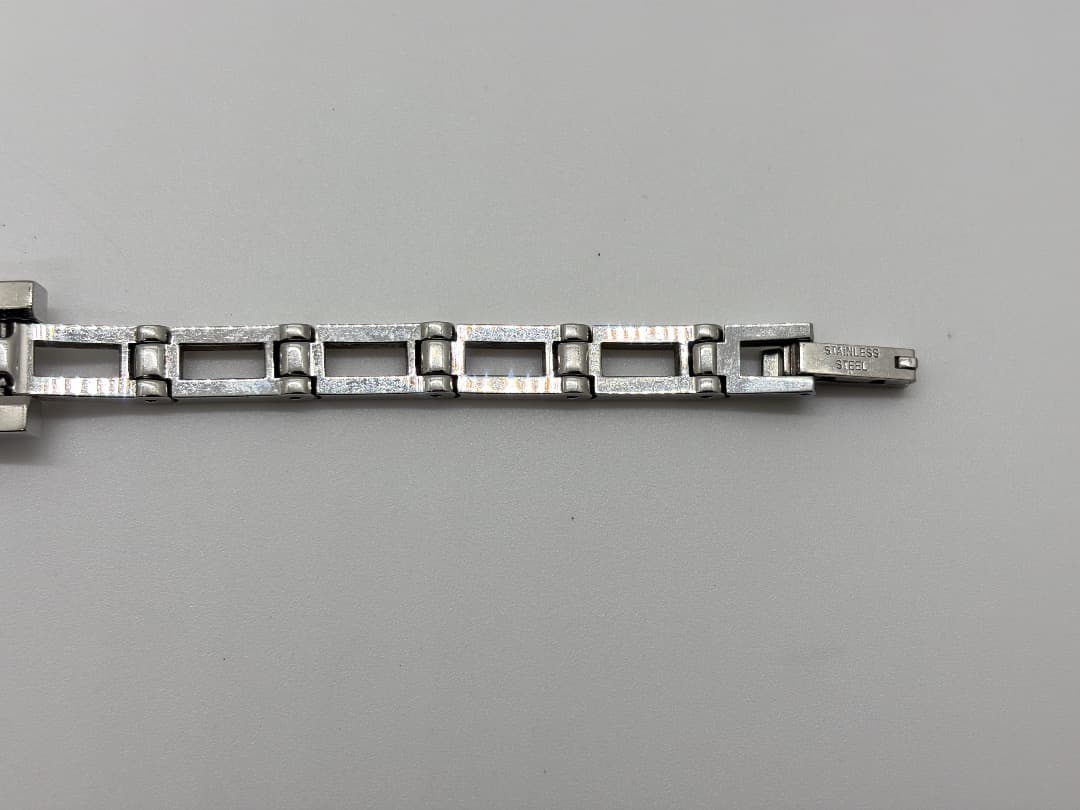 【新品電池】GUCCI 3900L シルバーブレス スクエア レクタングル