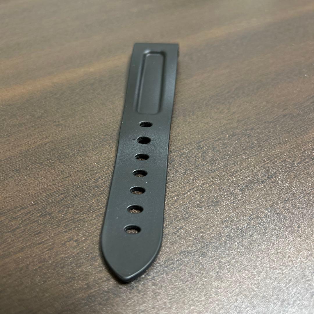 パネライ　純正ベルト　ラバー、バックル　ブラックカラー 40ミリ用