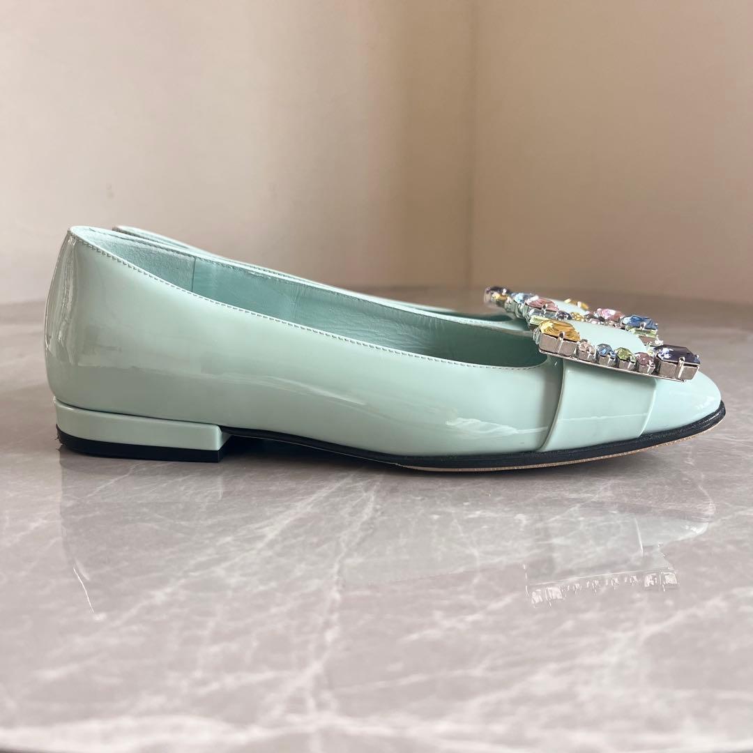 セルジオロッシ パテントレザー パンプス 35 グリーン バックル ビジュー