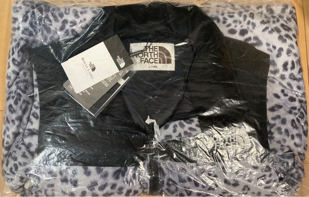 ノースフェイス ダウンベスト ノベルティーヌプシベスト 海外限定カラー　ヒョウ柄