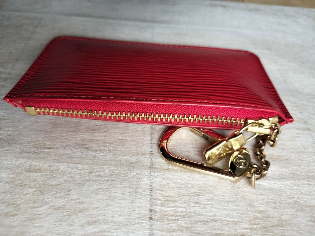 Louis Vuitton エピ キーケース ポシェットクレ ケース 赤