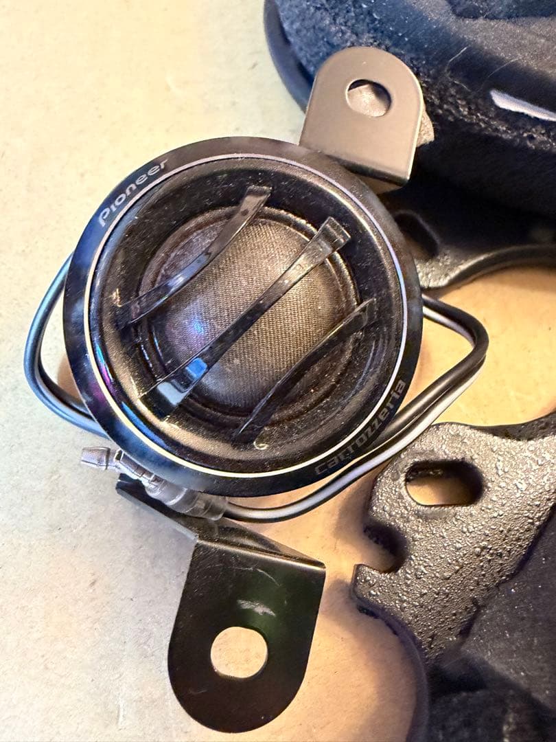 カロッツェリア　carrozzeria １３ｃｍスピーカー　TS-Z132PRS